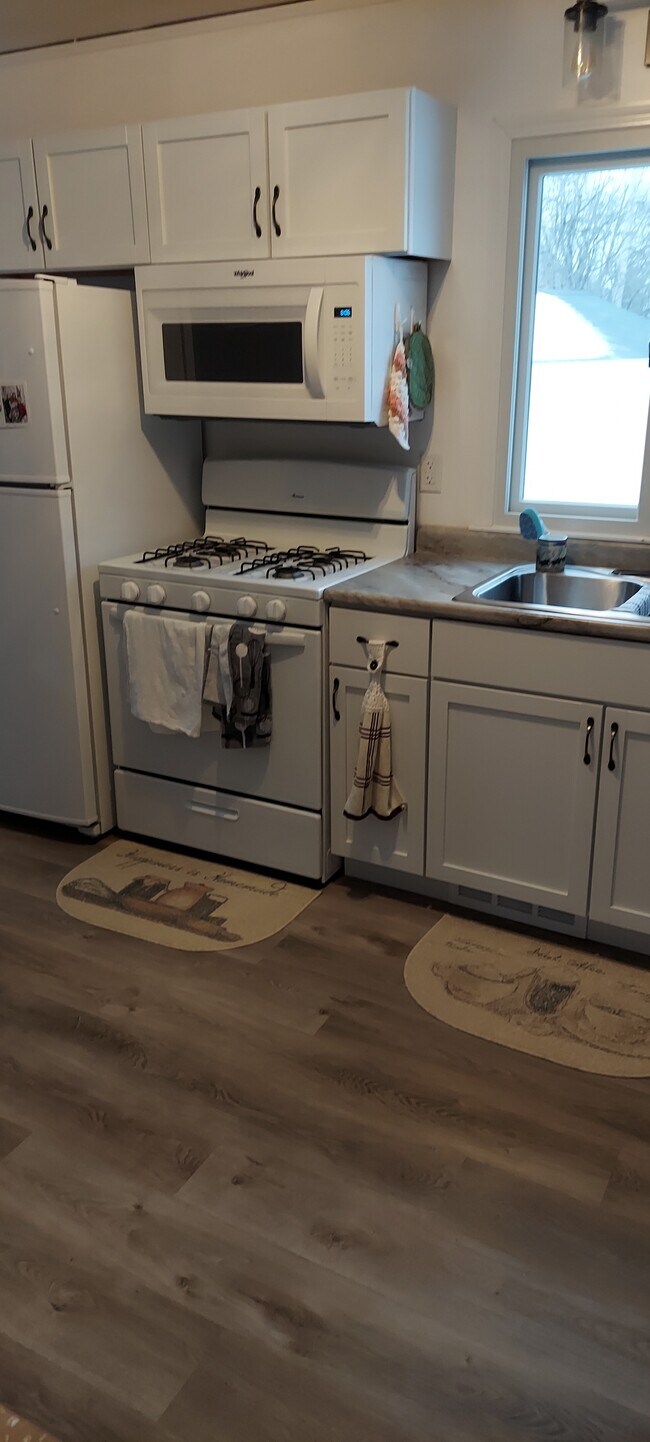 1719 Oshkosh Ave 1719 Oshkosh Ave Oshkosh WI 54902 Apartment Finder