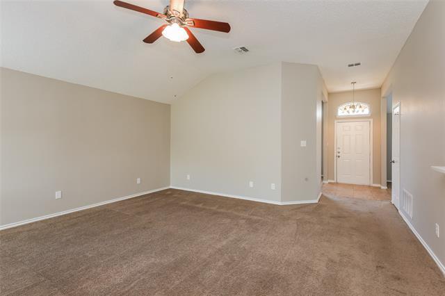 Building Photo - 1019 Bonanza Dr