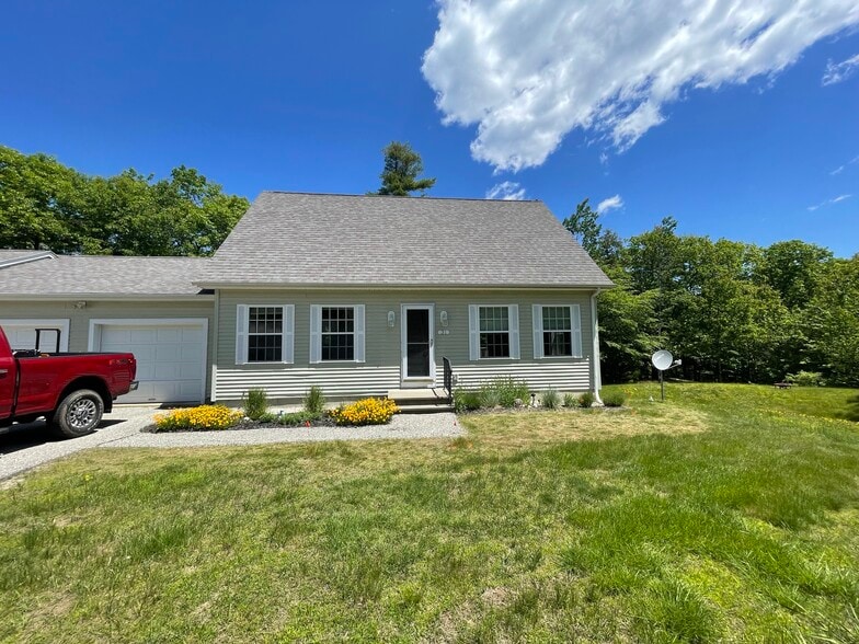 Building Photo - 31 Sergeant Ln