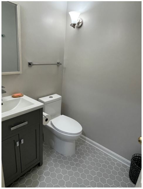 Building Photo - 8328 Chester Pkwy