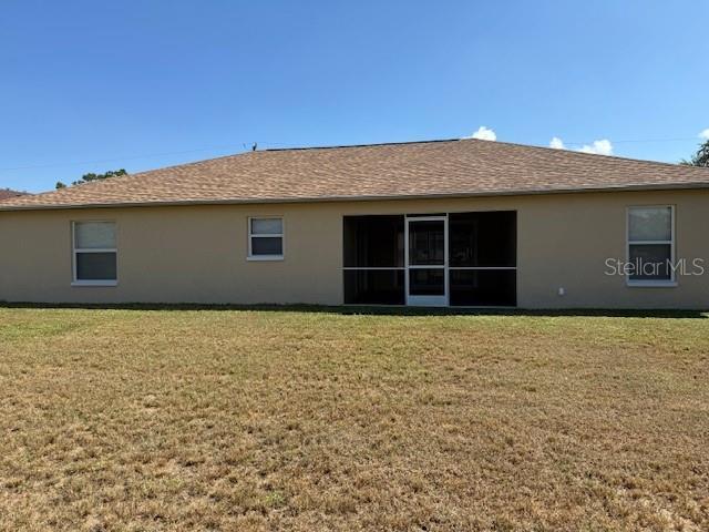 Building Photo - 4565 Fairlane Dr