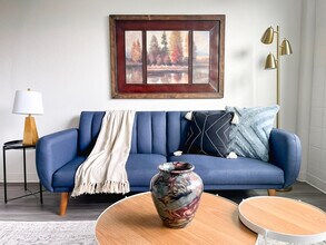 Building Photo - 2515 Burnet Ave