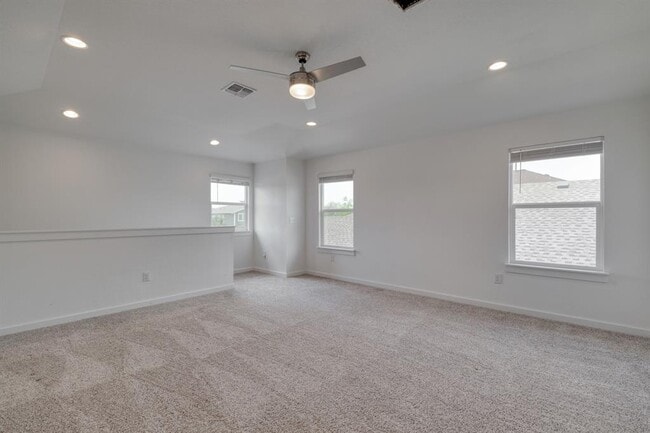 Building Photo - 10003 Baden Ln