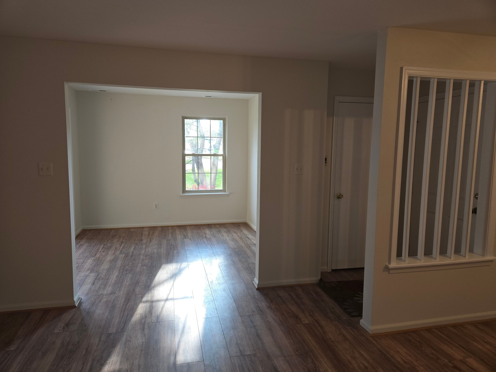 Bonus Room - 6 Canterbury Ct