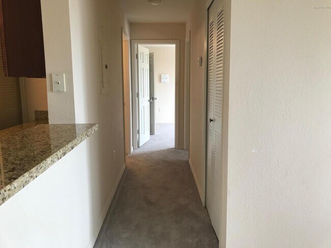 Building Photo - 3532 D'Avinci Way