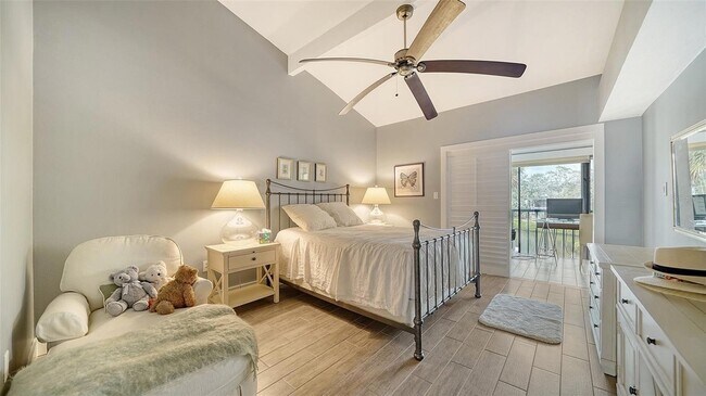 Building Photo - 1601 Pelican Point Dr