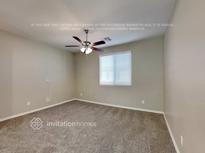 Building Photo - 1022 S Annie Ln