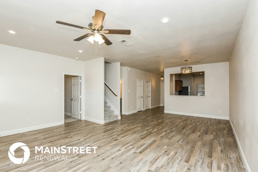 Building Photo - 128 Dodge City Ct