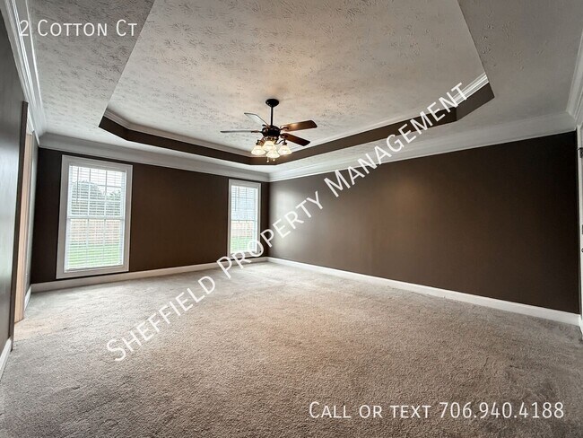 Building Photo - 2 Cotton Ct