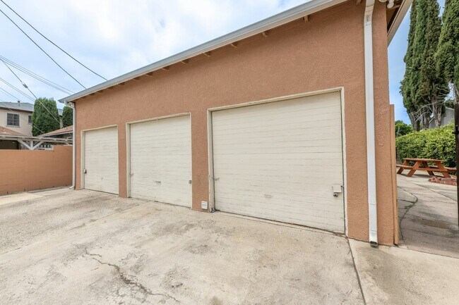 Building Photo - 5058 Colfax Ave