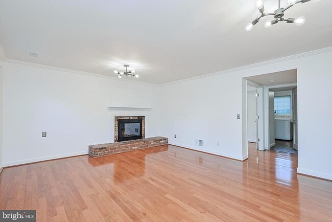 Building Photo - 2412 Rockbridge St