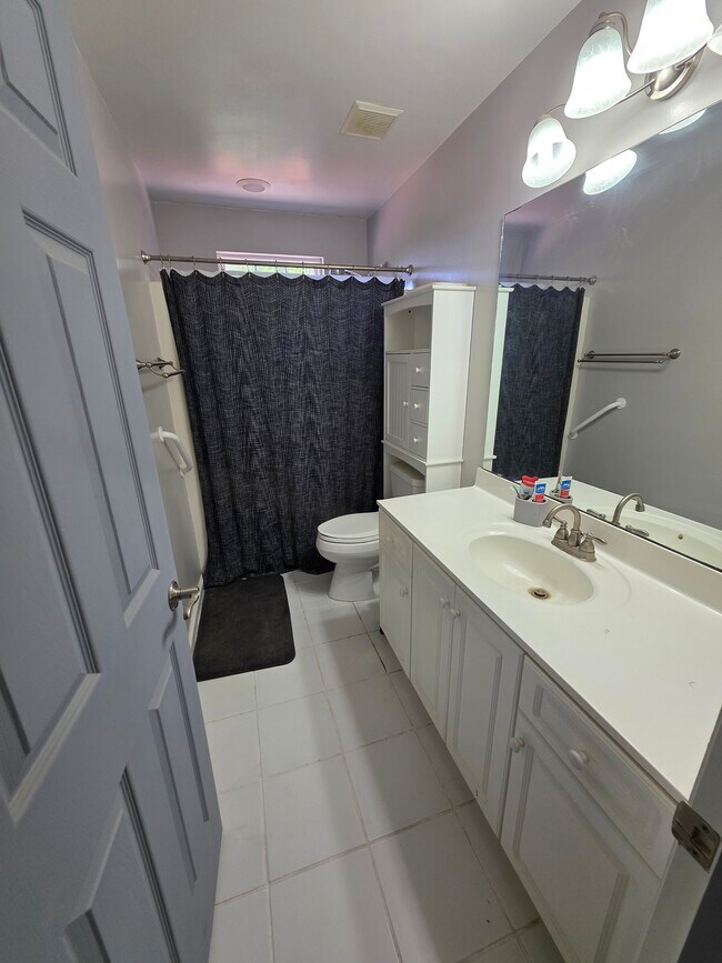 Building Photo - 8803 Whaley Cir