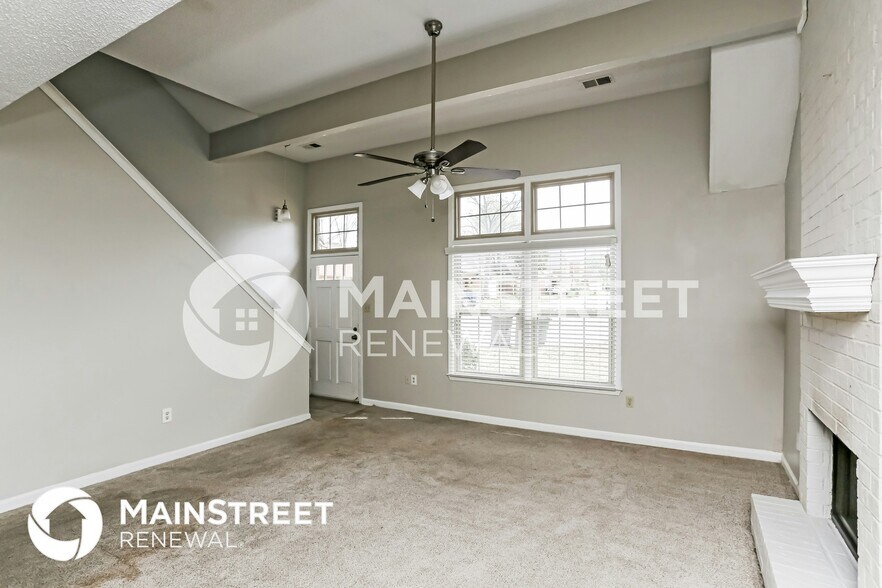 Building Photo - 6737 Willow Way Ln