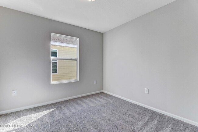 Building Photo - 45303 Red Brick Dr