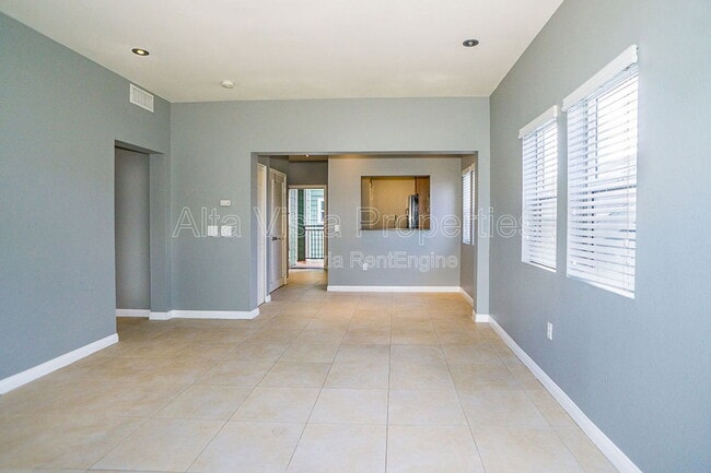 Building Photo - 3825 First Avenue