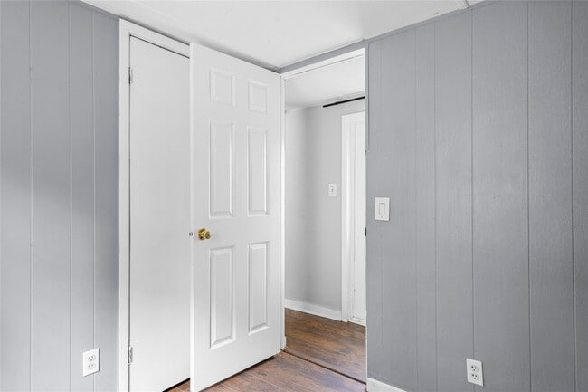 Building Photo - 16747 Timberglen St