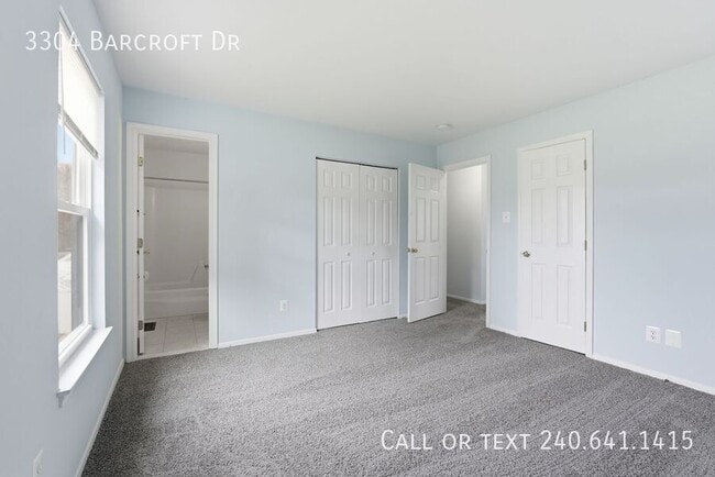 Building Photo - 3304 Barcroft Dr