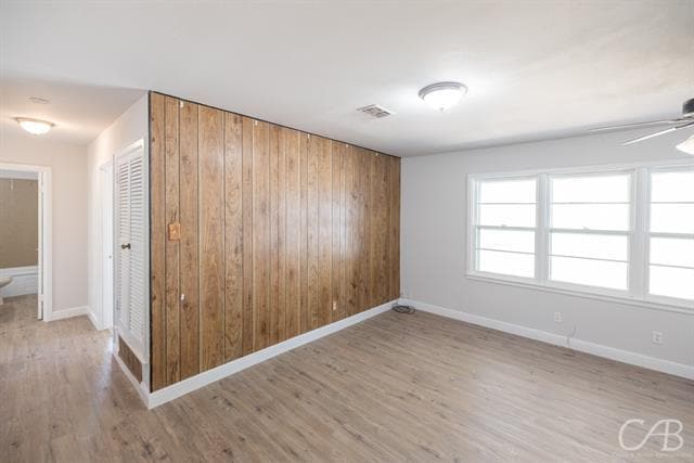 Building Photo - 872 Forrest Ave