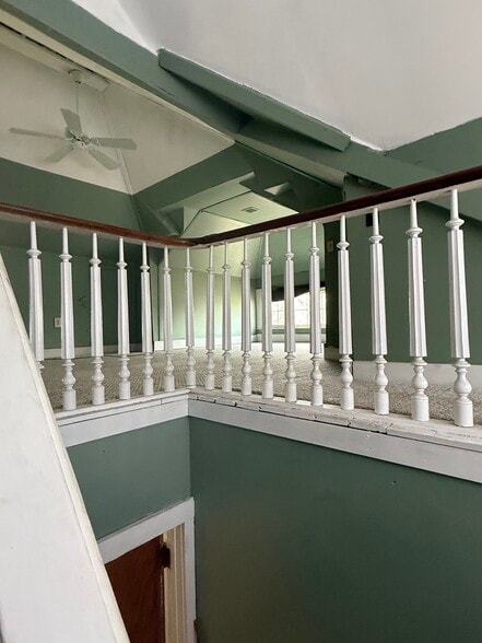 Building Photo - 918 N Cooper St