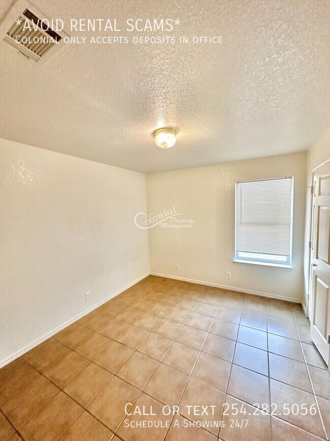 Building Photo - 5800 Allstar Ct