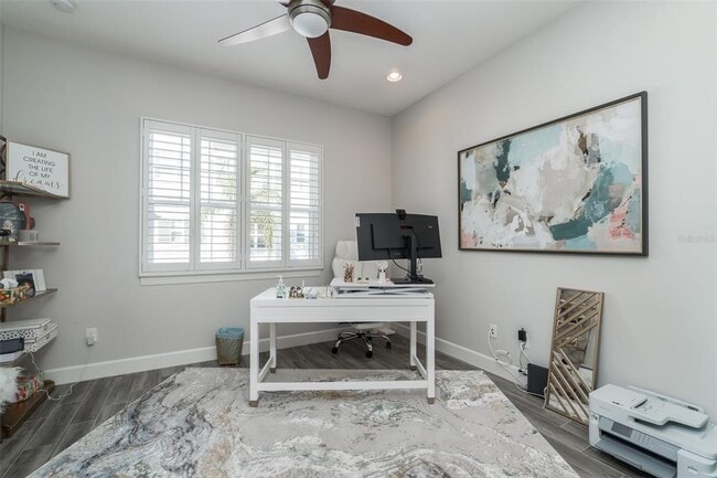 Building Photo - 3162 Moorings Dr S