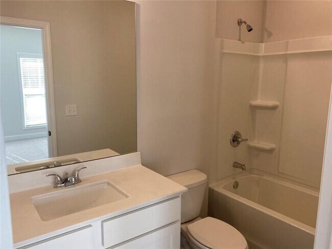Building Photo - 412 Stovall Pl