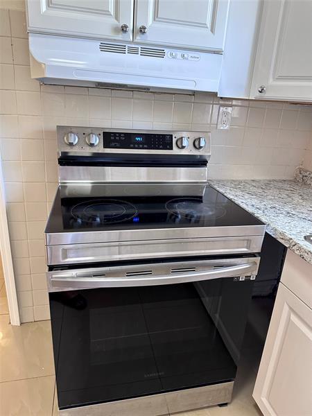 Building Photo - 6840 Greene St