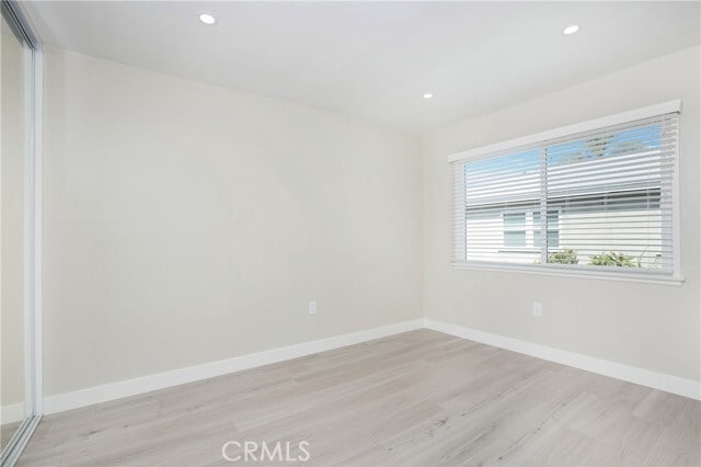 Building Photo - 10419 Floral Dr