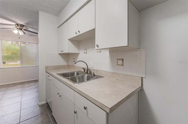 Building Photo - 5503 Pokeweed Ct