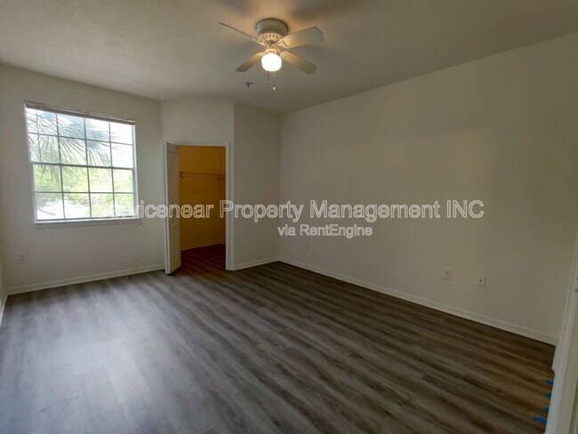 Building Photo - 17104 Carrington Park Dr