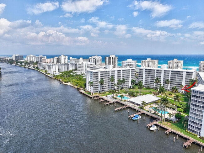Building Photo - 3224 S Ocean Blvd