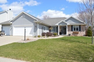 Building Photo - 1018 Ganser Dr