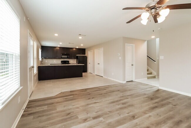 Building Photo - 13203 Alderfield Rd