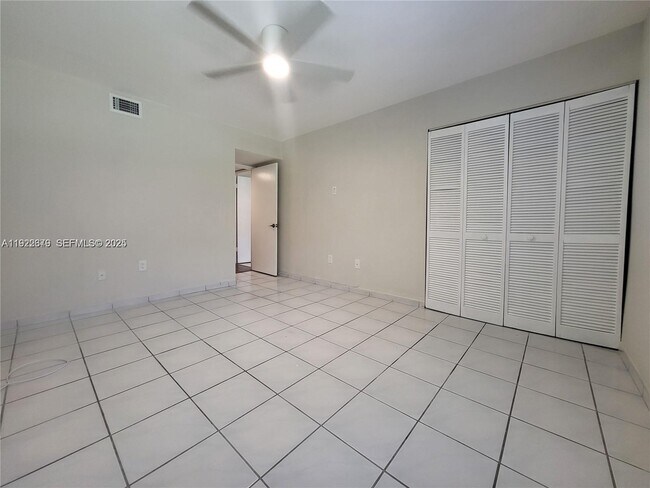 Building Photo - 8977 SW 123rd Ct