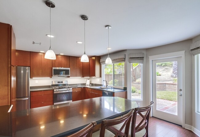 Building Photo - 4276 Kerwood Ct