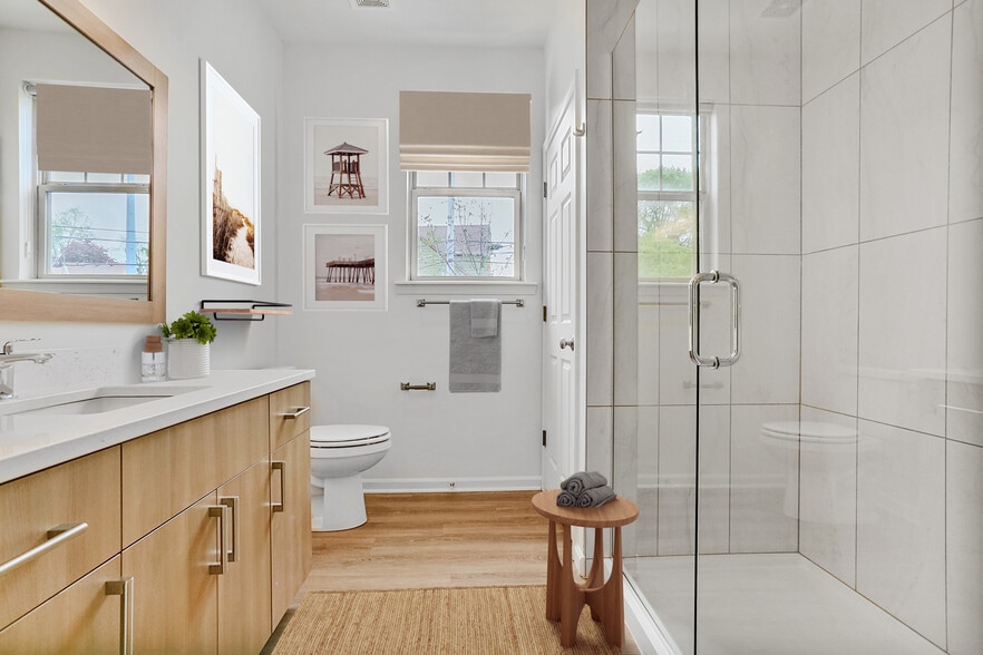 Spacious Bathroom - Luxe at Union Hill