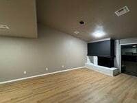 Building Photo - 722 Stonecroft Cir