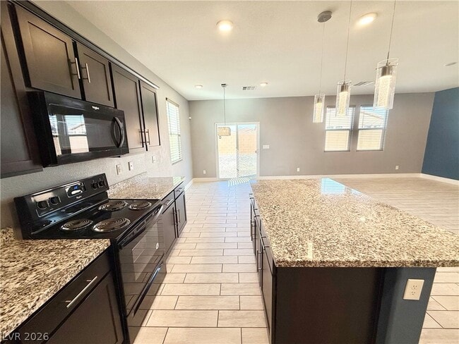 Building Photo - 3682 E Wallowa Dr