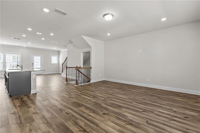 Building Photo - 3614 Shore Wood Ave