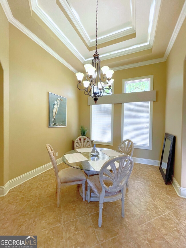 Building Photo - 208 Serpentine Dr