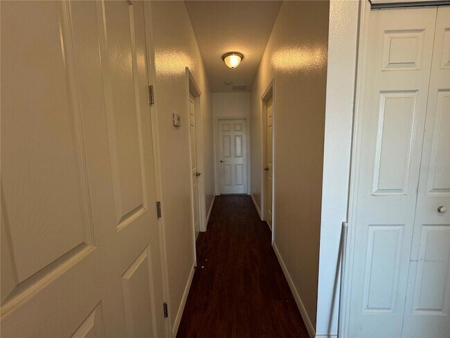 Building Photo - 11562 84th St Cir E