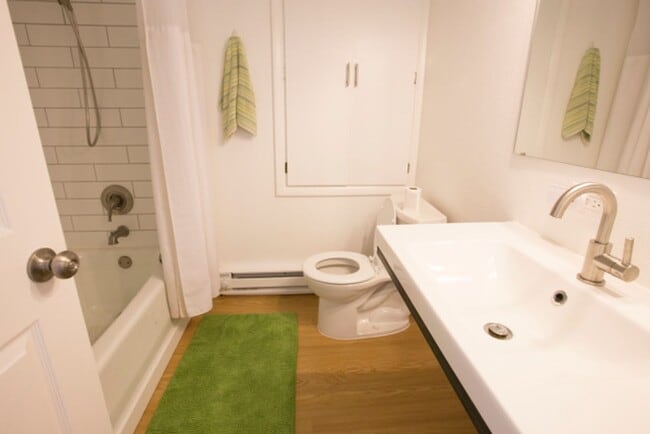 Building Photo - Beautiful Home on Bozeman's East Side