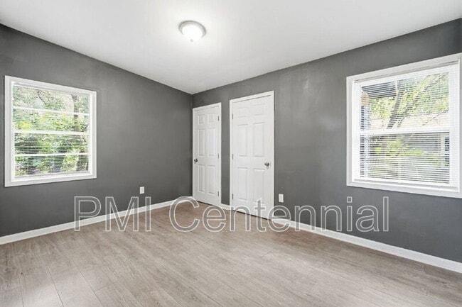 Building Photo - 2800 Grand Ave SW