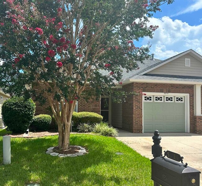 Building Photo - 5614 Hampton Hill Cir