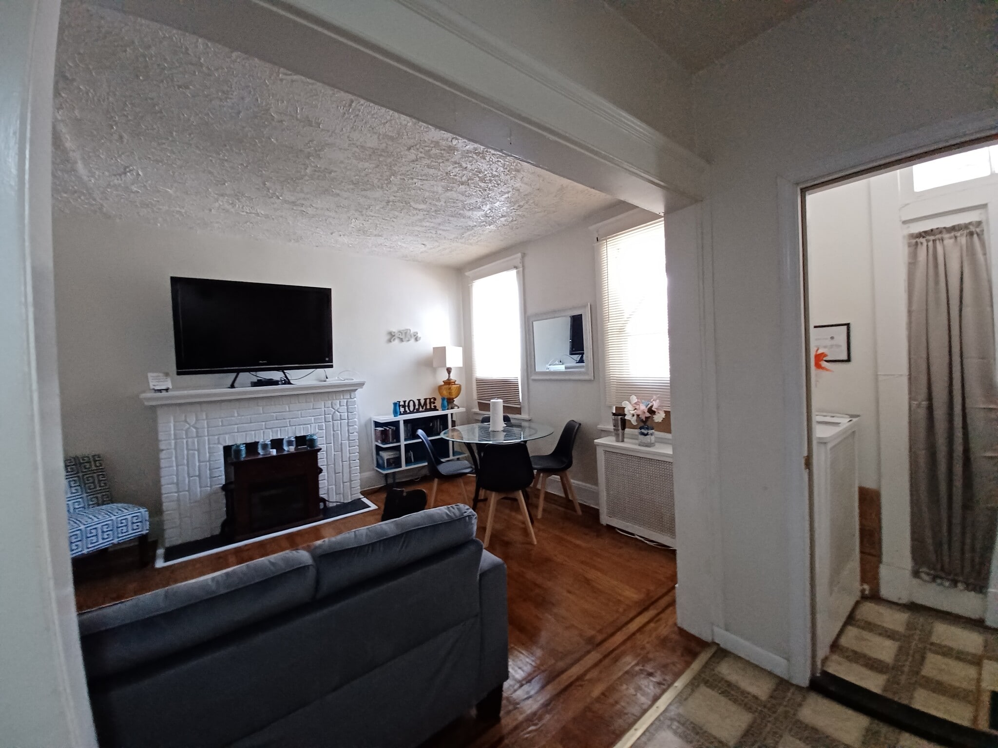 Building Photo - 5023 Queensberry Ave