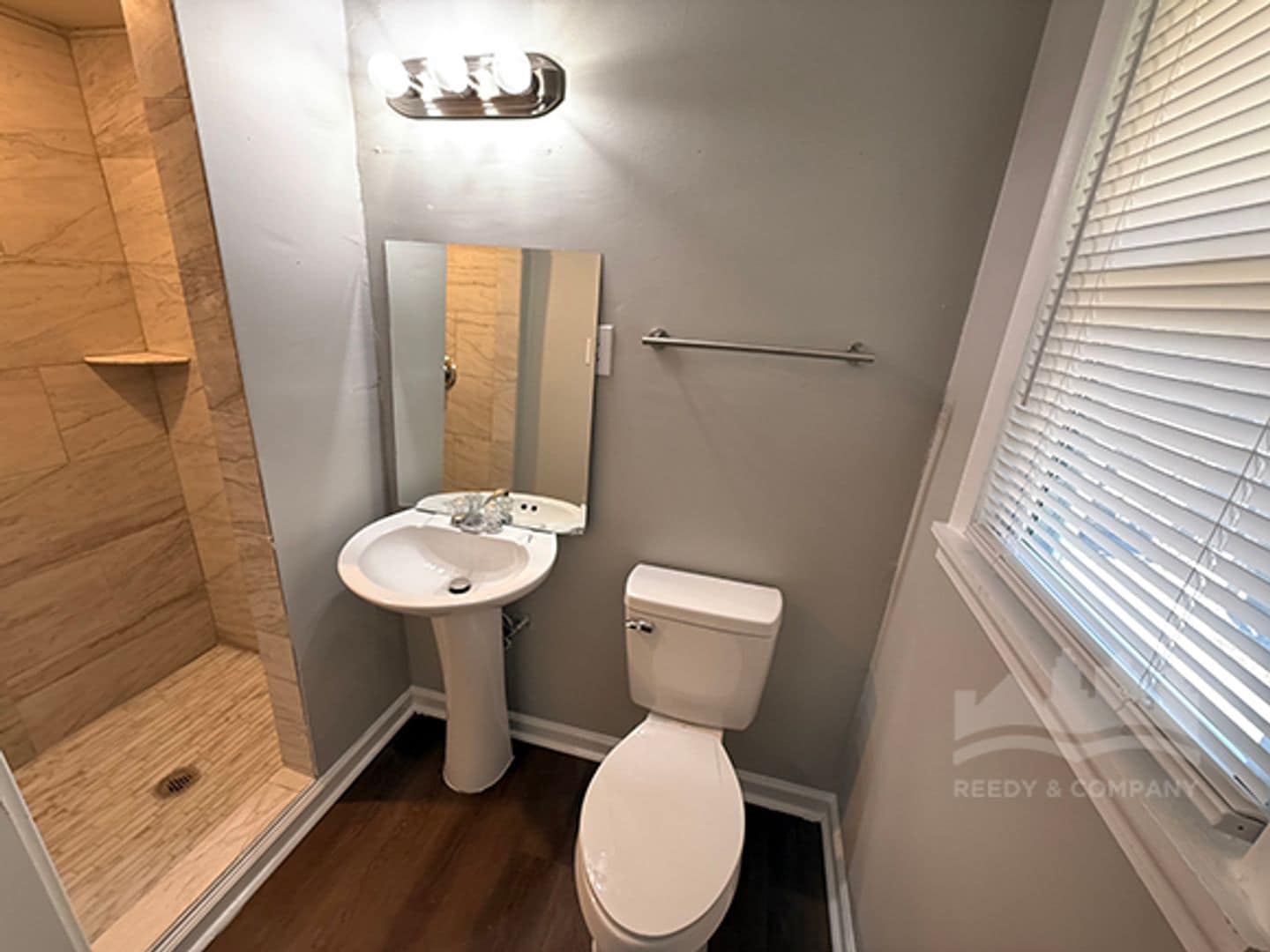 Building Photo - 3547 Barron Ave