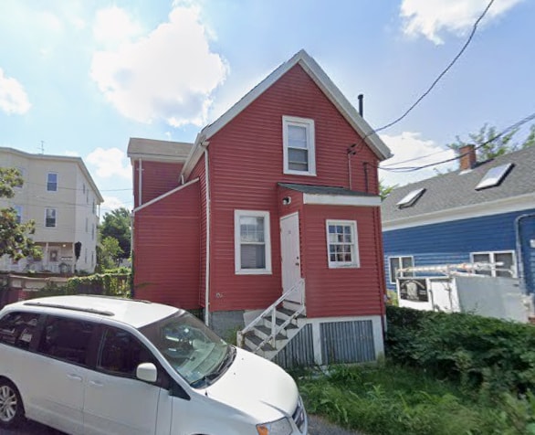 Building Photo - 12 Village St