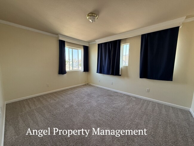 Building Photo - 5301 Nectar Cir