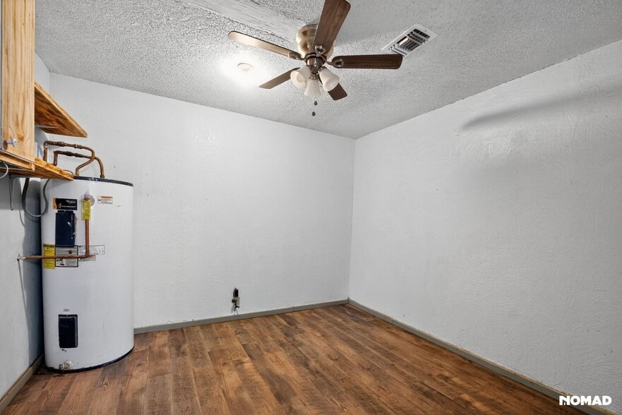 Building Photo - 604 Fegan St