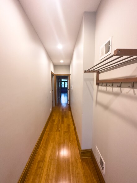 Building Photo - 3714 S Indiana Ave